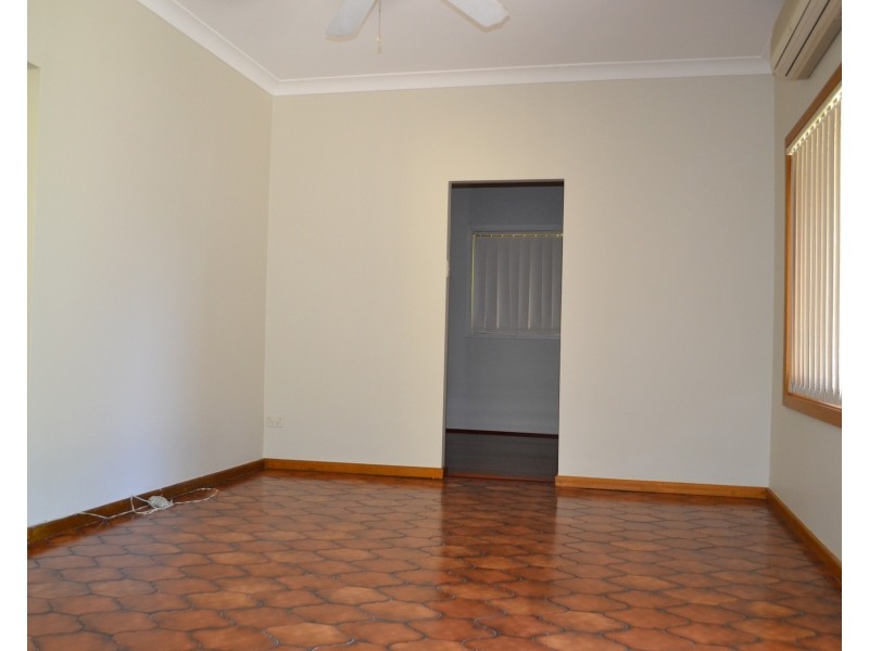 41 Adella Avenue, Blacktown NSW 2148