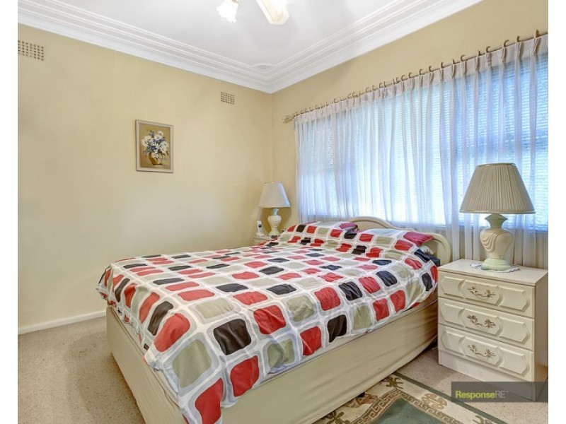 15 Nada Street, Old Toongabbie NSW 2146