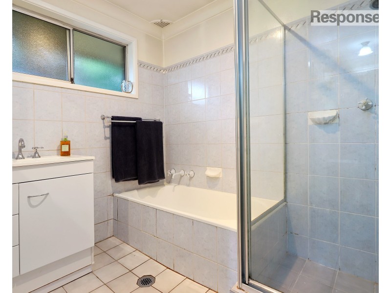 25 Sycamore Crescent, Quakers Hill NSW 2763