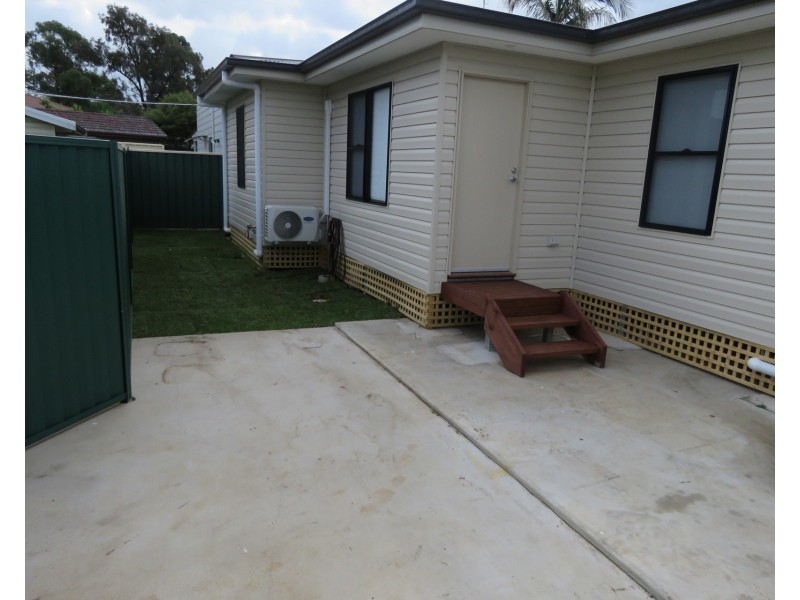 11a Malone Crescent, Dean Park NSW 2761