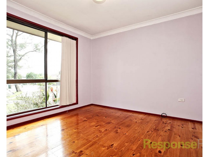 17 Tulip Place, Quakers Hill NSW 2763