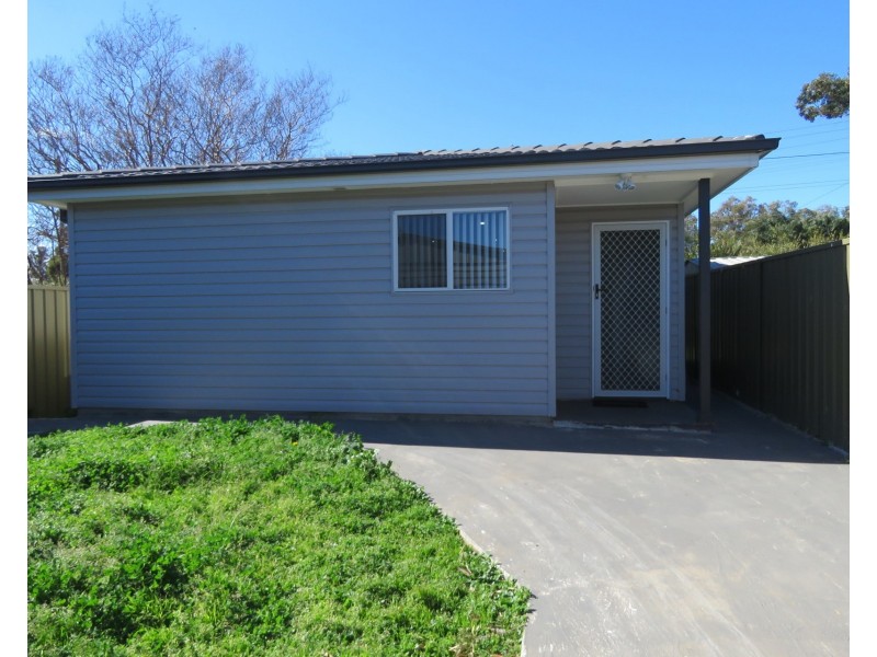 50a Amsterdam Street, Oakhurst NSW 2761