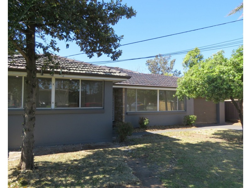 4 Kareela Avenue, Penrith NSW 2750