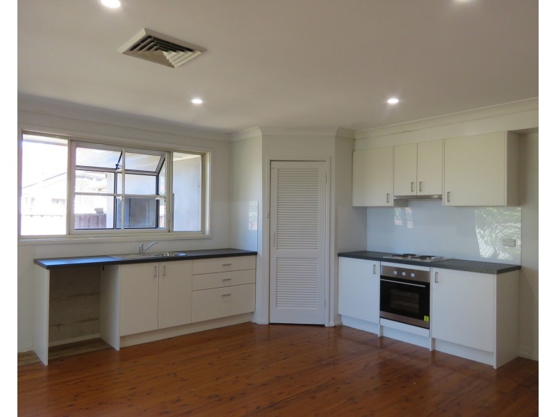 4 Kareela Avenue, Penrith NSW 2750