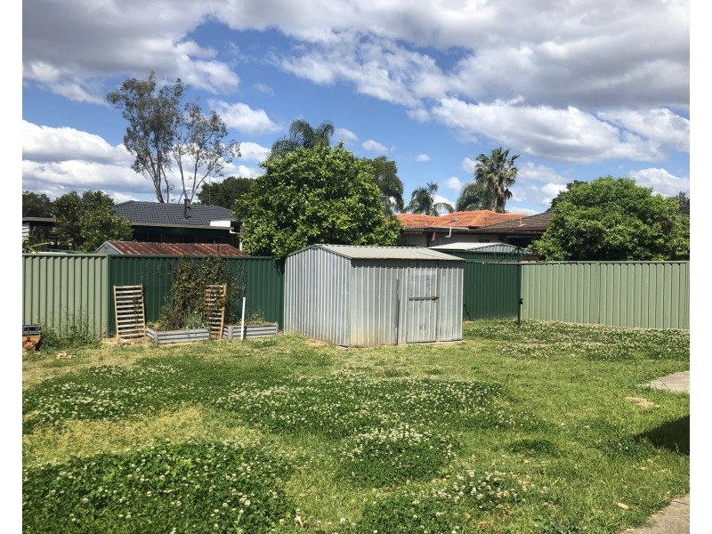 8 Mallory Street, Dean Park NSW 2761