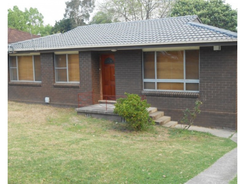 8 Dodson Crescent, Winston Hills NSW 2153