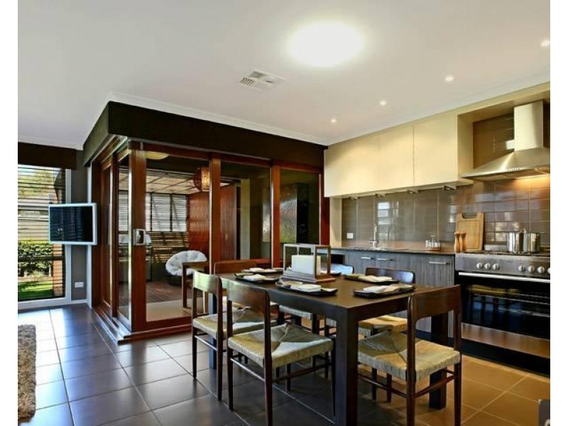 12 Huntington Street, Ropes Crossing NSW 2760