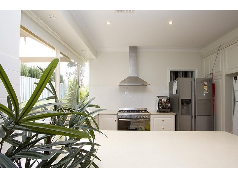 2 Davenport Terrace, Mount Barker SA 5251