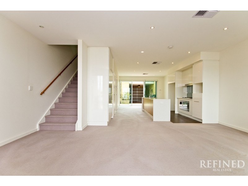 19 Karka Cove, New Port SA 5015