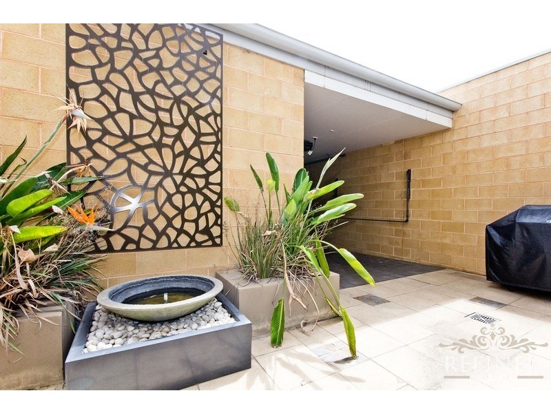 19 Karka Cove, New Port SA 5015