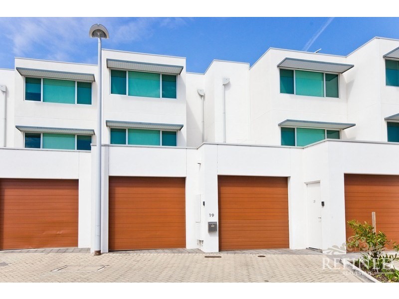 19 Karka Cove, New Port SA 5015