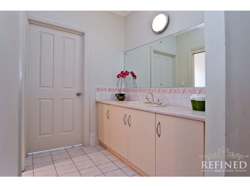 33 Vincent Avenue, North Brighton SA 5048