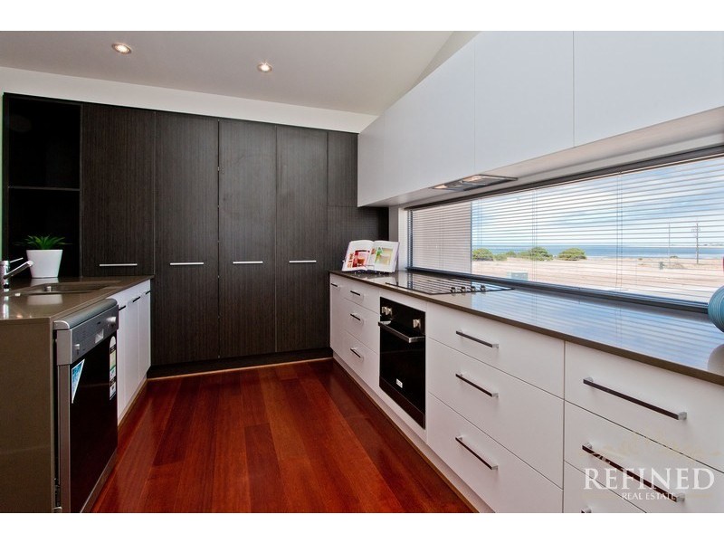 14  Clan Ranald Avenue, Edithburgh SA 5583