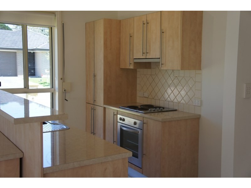 5 Robb Street, Encounter Bay SA 5211