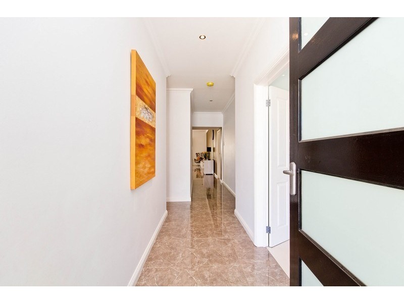 1 Kelmscott Street, Oaklands Park SA 5046