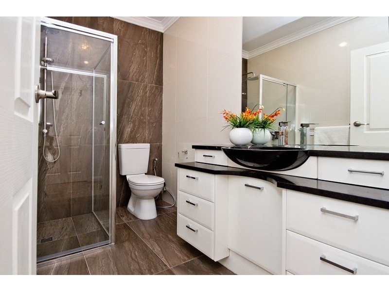 1 Kelmscott Street, Oaklands Park SA 5046