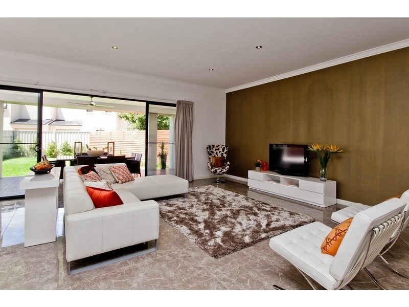 1 Kelmscott Street, Oaklands Park SA 5046