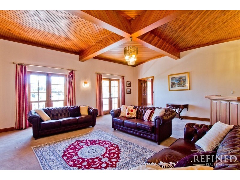 22 Robinson Avenue, Beaumont SA 5066