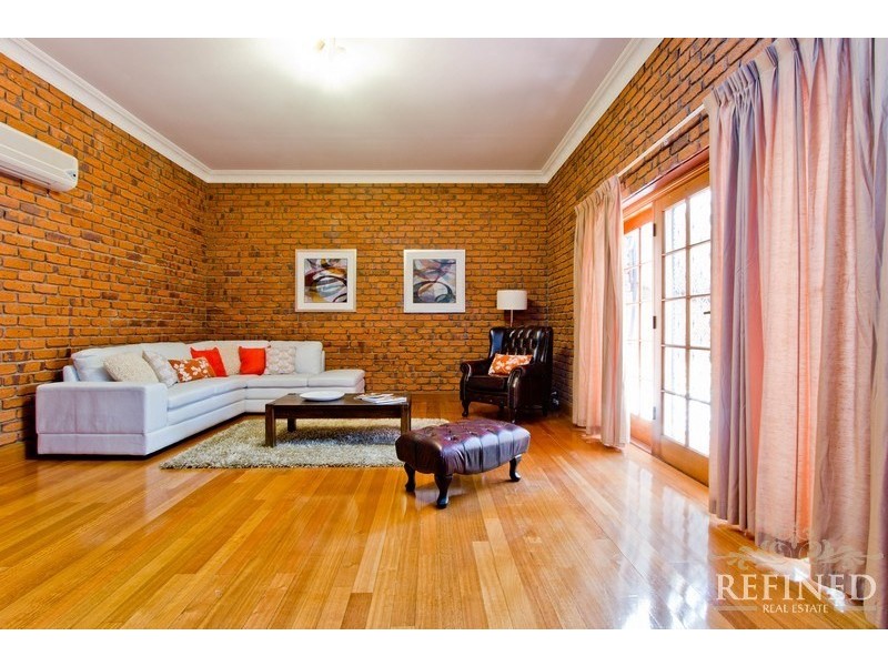 22 Robinson Avenue, Beaumont SA 5066