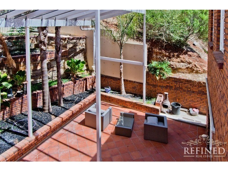 22 Robinson Avenue, Beaumont SA 5066