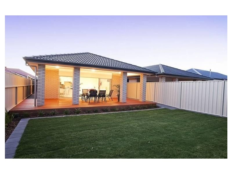 7 Douglas Street, Flinders Park SA 5025