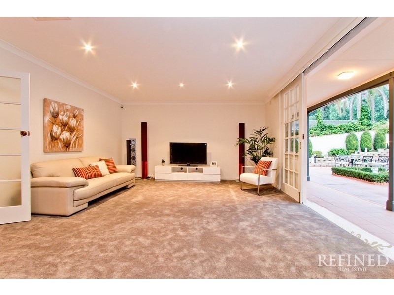 19 Coreega Avenue, Springfield SA 5062