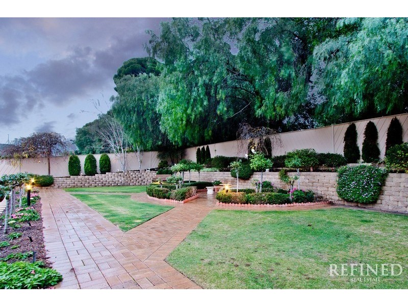 19 Coreega Avenue, Springfield SA 5062