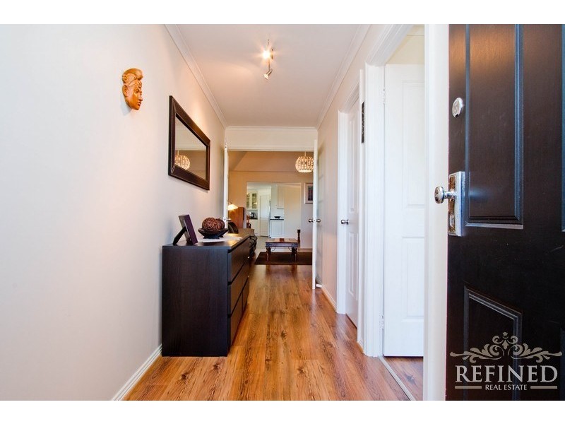 25 Vennachar Drive, Hallett Cove SA 5158