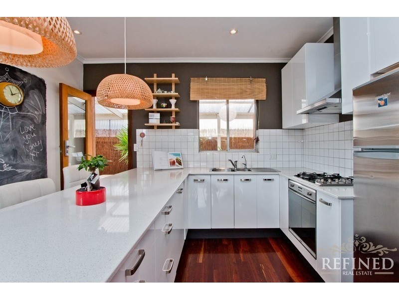 1/24 Military Road, West Beach SA 5024