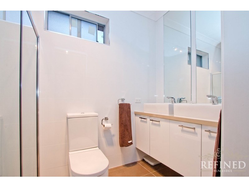 25 Antigua Grove, West Lakes SA 5021