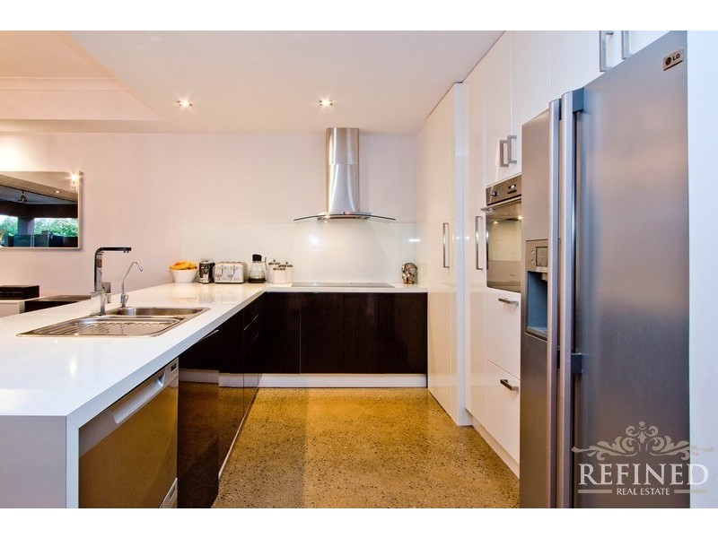 25 Antigua Grove, West Lakes SA 5021