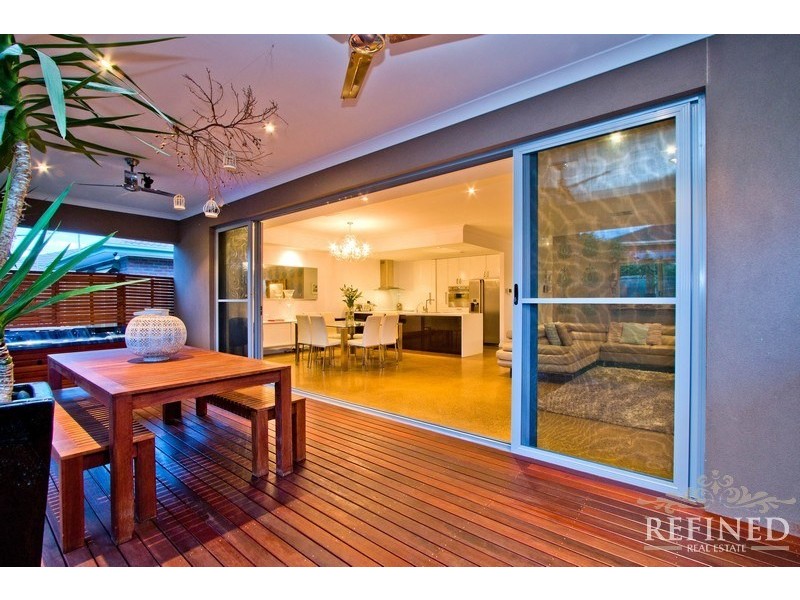 25 Antigua Grove, West Lakes SA 5021