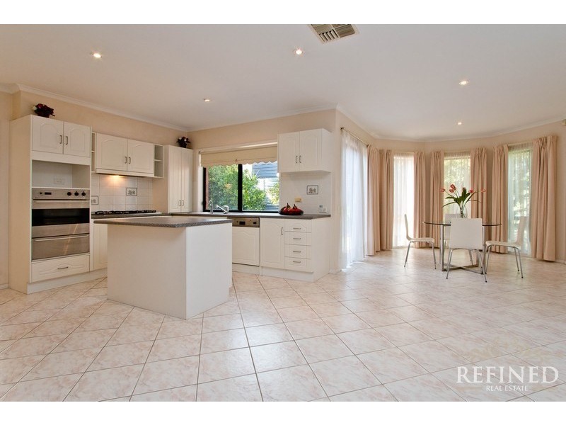 2A Ayr Avenue, Torrens Park SA 5062