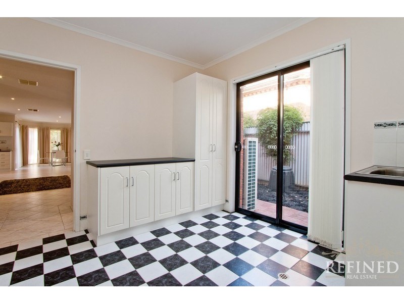 2A Ayr Avenue, Torrens Park SA 5062