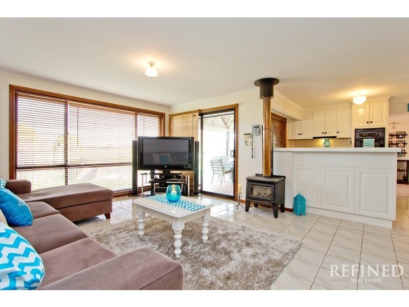 13 Davies Court, Wynn Vale SA 5127