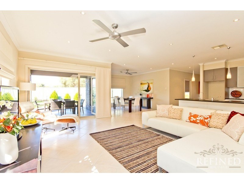 36 Adeline Street, Mawson Lakes SA 5095