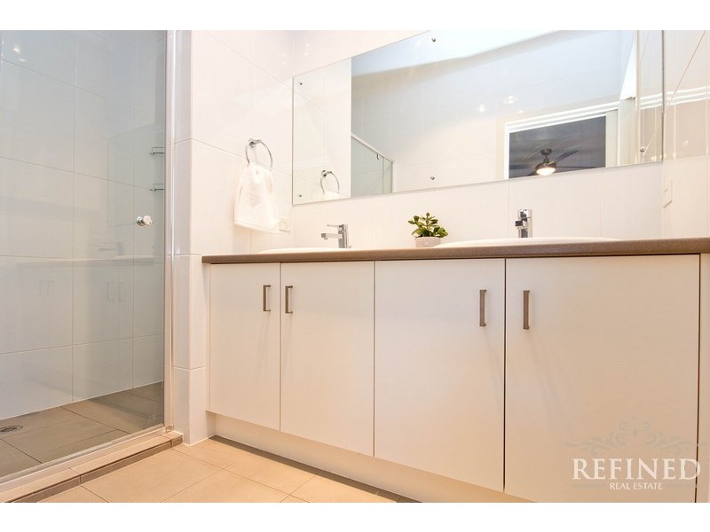 36 Adeline Street, Mawson Lakes SA 5095