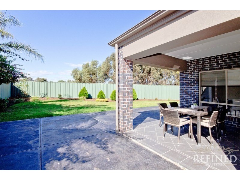 36 Adeline Street, Mawson Lakes SA 5095