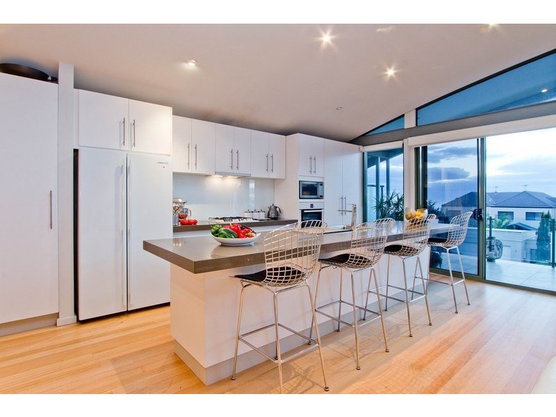 7 Marine Avenue, Hallett Cove SA 5158