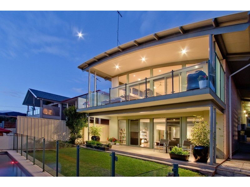 7 Marine Avenue, Hallett Cove SA 5158