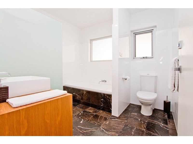 3/46 South Esplanade, Glenelg South SA 5045