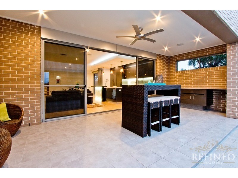 135 Military Road, Henley Beach South SA 5022