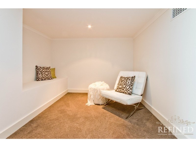 135 Military Road, Henley Beach South SA 5022