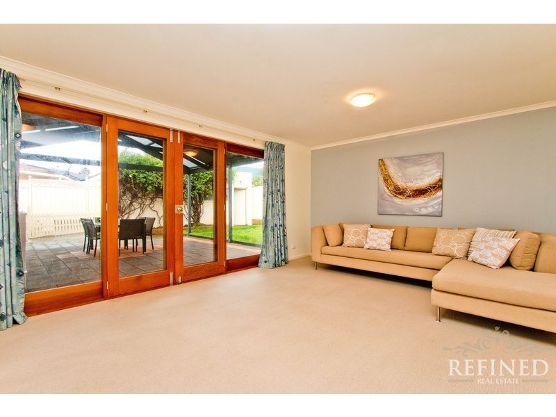 19 Park Valley Drive, Highbury SA 5089