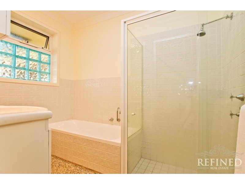 19 Park Valley Drive, Highbury SA 5089