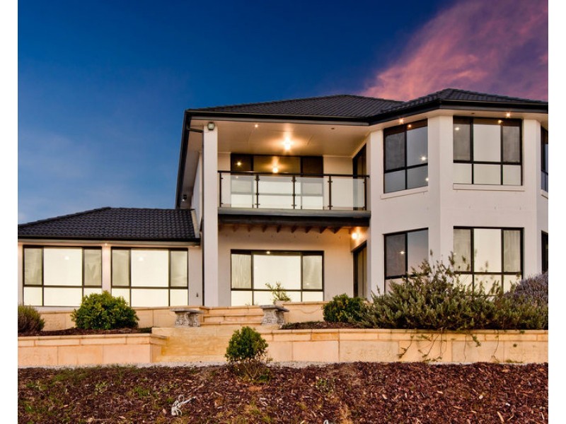 117 Blanche Parade, Hindmarsh Island SA 5214