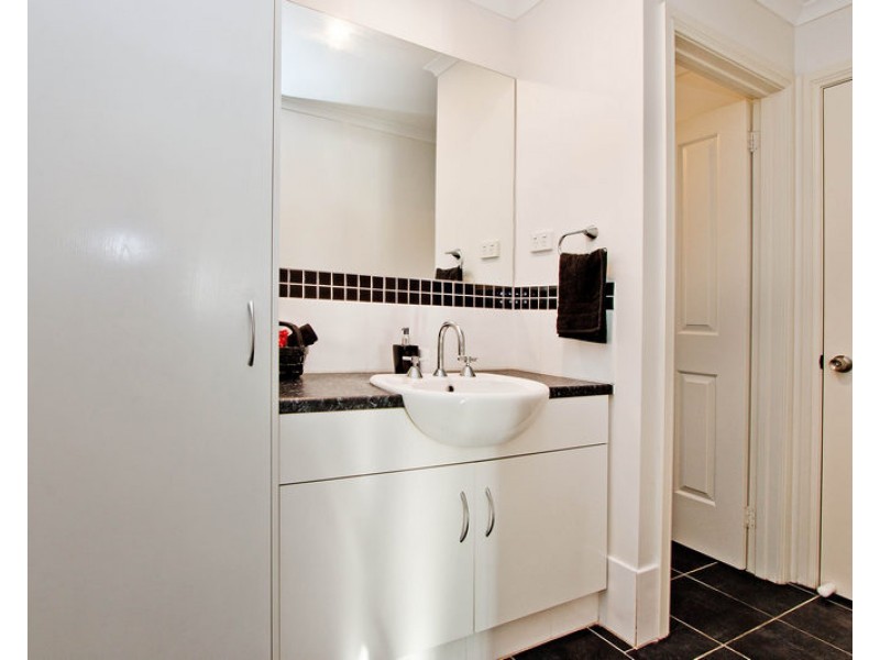 117 Blanche Parade, Hindmarsh Island SA 5214