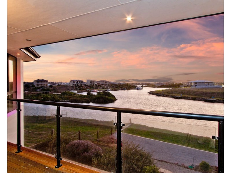 117 Blanche Parade, Hindmarsh Island SA 5214