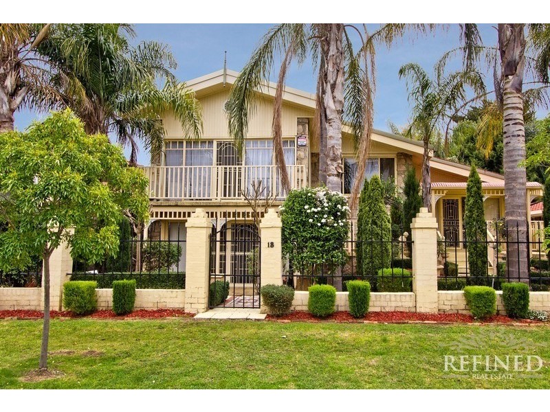 18 Edinburgh Road, Modbury SA 5092