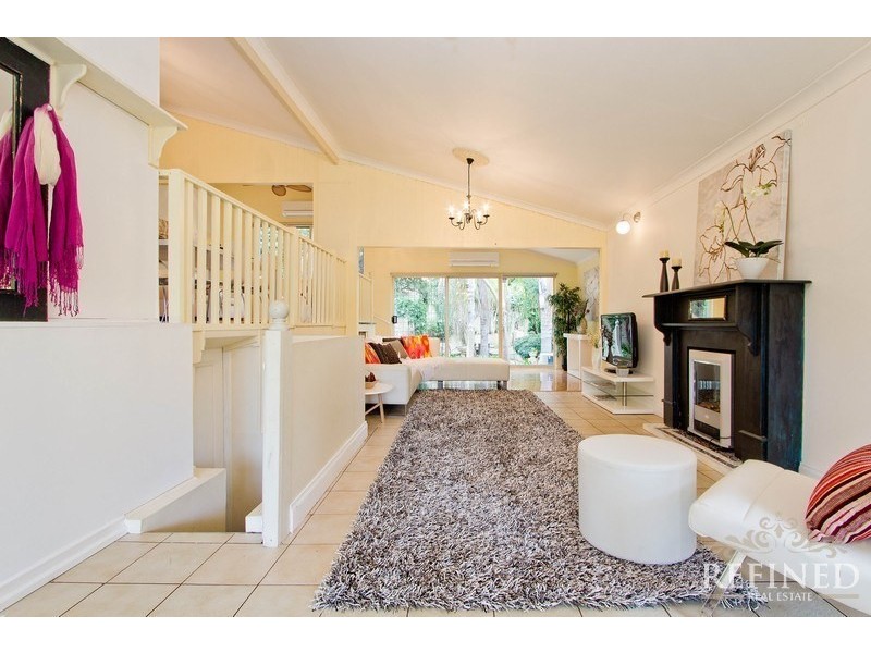 18 Edinburgh Road, Modbury SA 5092